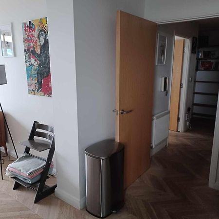Cosy 1 Bedroom Apartment With Balcony Near Chiswick Londra Exterior foto